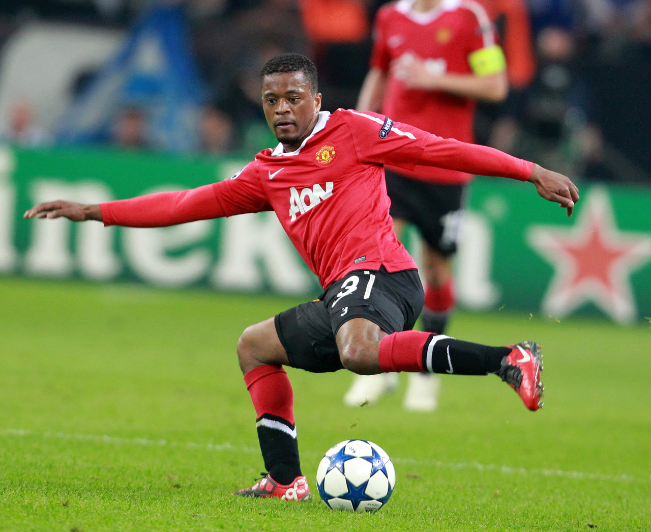 两支强队之 两支强队之